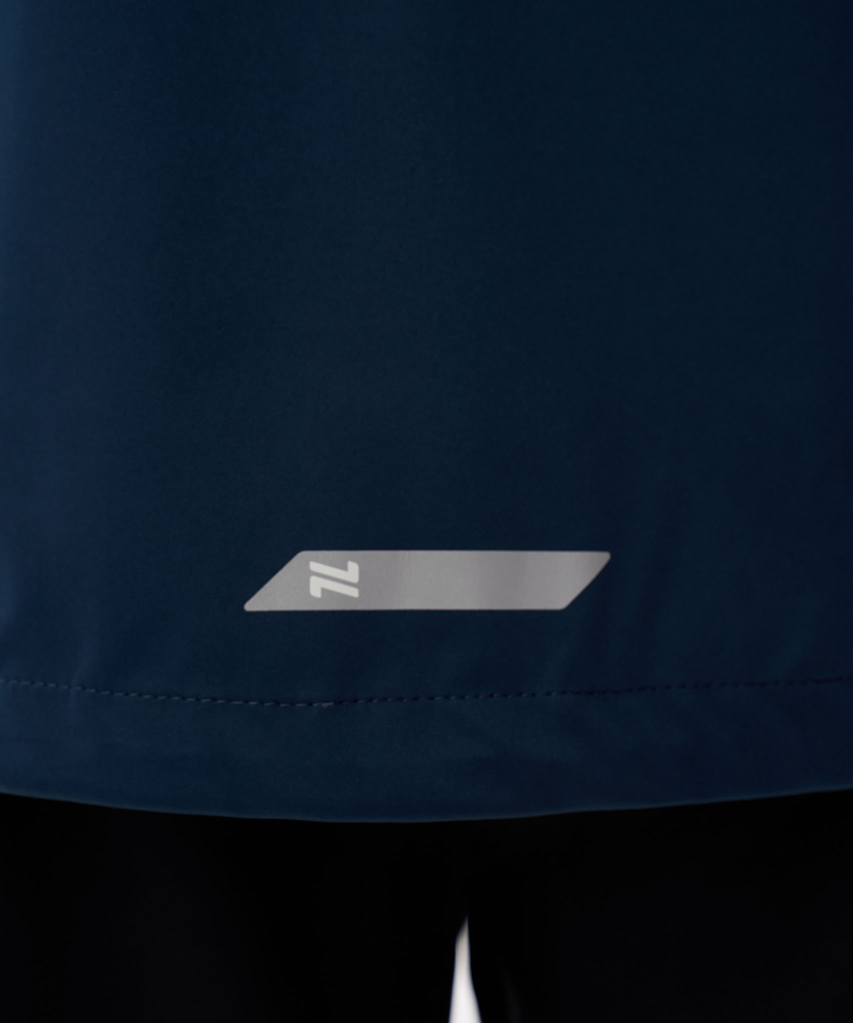 Тренировочная куртка Nordski PRO TOUR HOOD Deep/Black