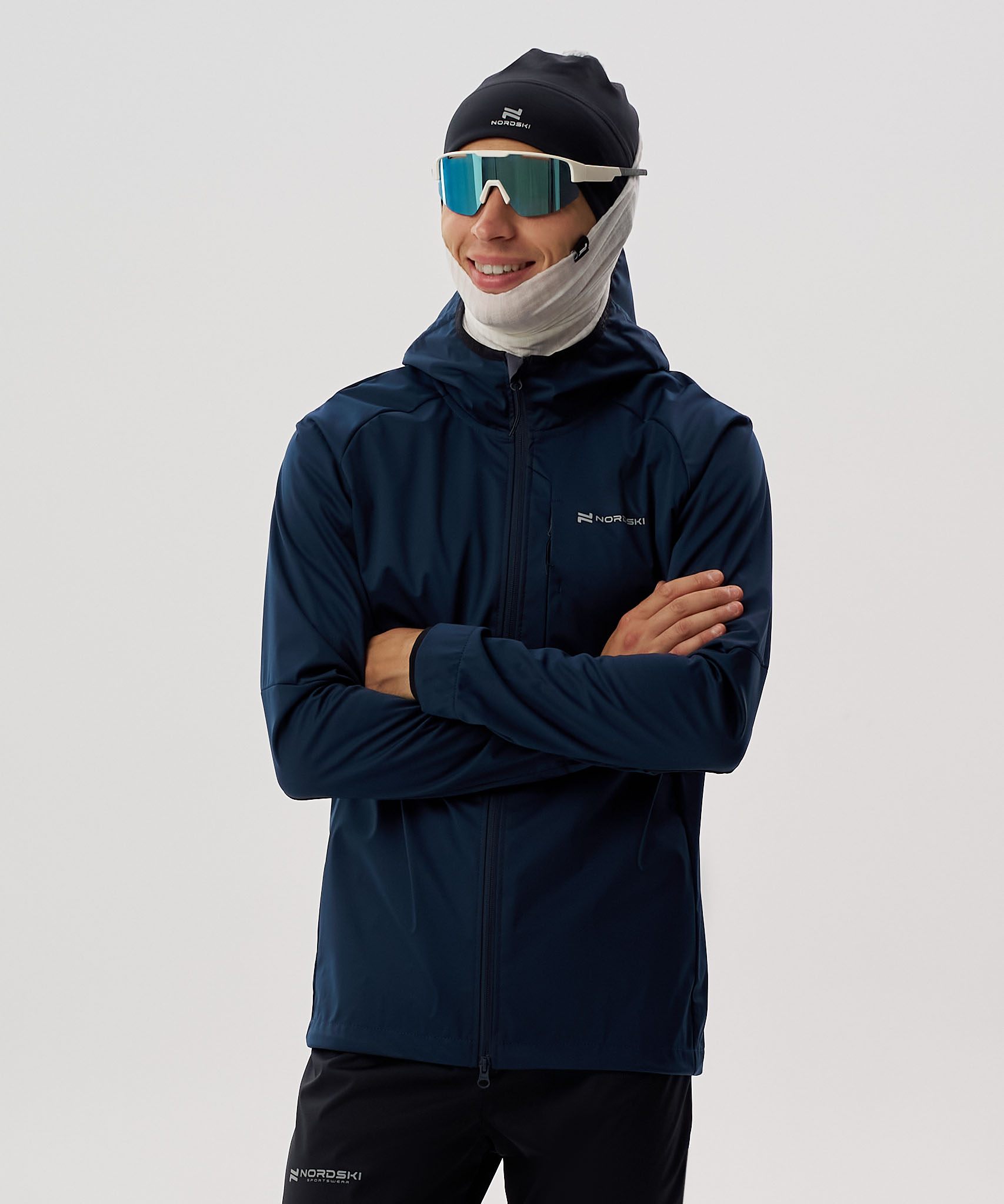 Тренировочная куртка Nordski PRO TOUR HOOD Deep/Black